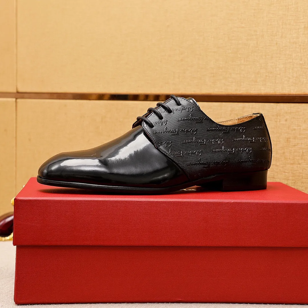 Men's shoes 💰520 💐 Product trademark: Ferragamo "Ferragamo" business leather shoes Regular size: 38-44 (45🉑️customized) Product materials: Selected imported calfskin upper+, imported water-dyed cowhide leather lining. Strong three-dimensional visual effect, combined outsole Color: 2⃣️seed leather materials optional
